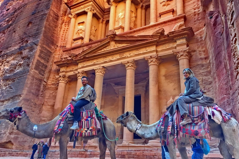Depuis Amman : excursion privée à Petra avec prise en chargeExcursion privée à Petra avec prise en charge