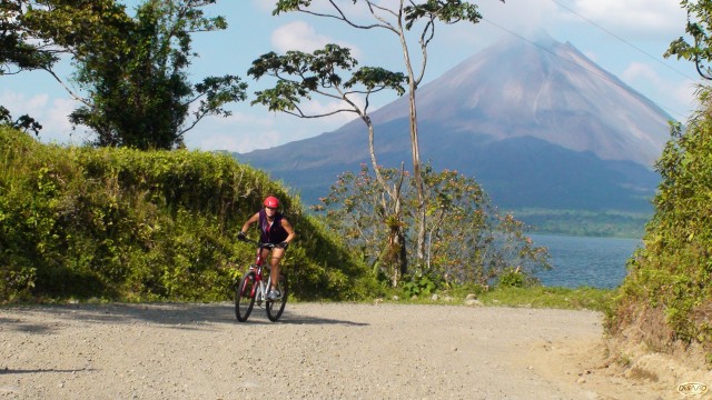 Monteverde: Mountain Bike Rugged Trail Lake cross naar Arenal