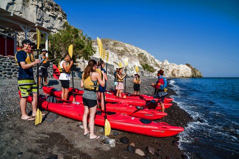 Santorini: Sea Kayaking with Light LunchTour with Hotel Pickup