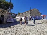 Berat | History & Local Food - Housity
