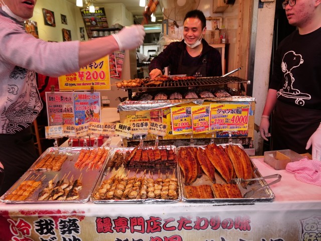 Visit Tokyo Tsukiji Fish Market Seafood and Sightseeing Tour in Tokyo