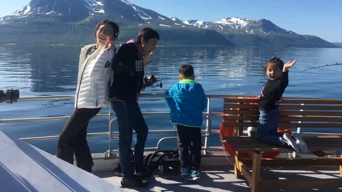tromsø 5hour allinclusive wildlife bird fjord cruise