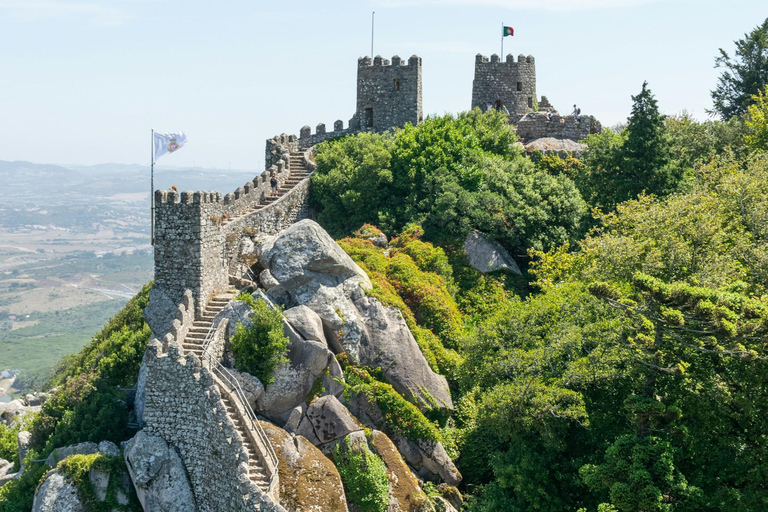 Lisbon: Sintra, Pena Palace, Moorish Castle & Regaleira Tour