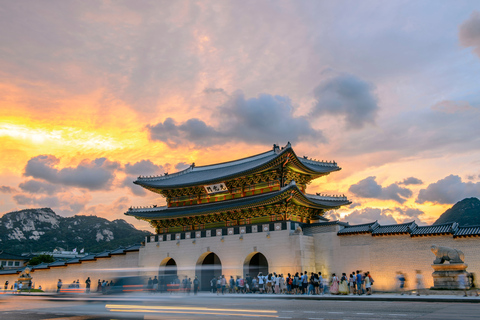 Seul: Excursão de meio dia ao Palácio GyeongbokgungSeul: Excursão a pé pela história do Palácio Gyeongbokgung