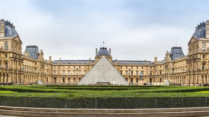parís autobús turístico y ticket sin colas para el louvre
