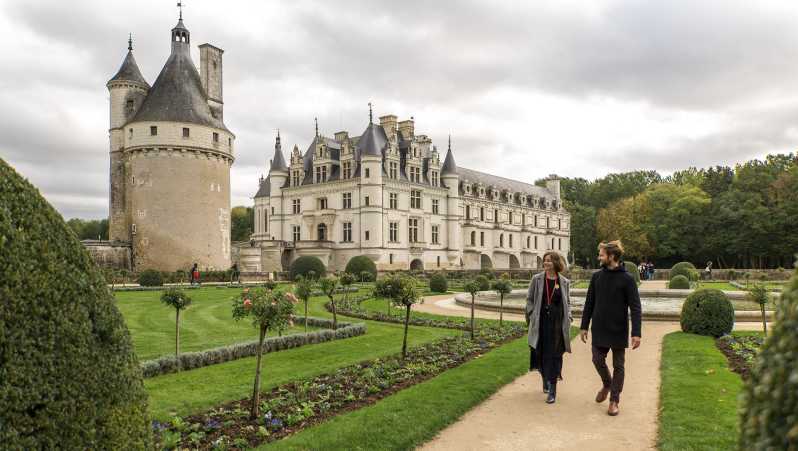 Au départ de Paris : Visite des châteaux de la Loire avec prise en charge à l'hôtel