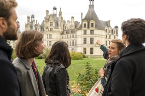 Au départ de Paris : Visite des châteaux de la Loire avec prise en charge à l'hôtelVisite en espagnol