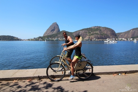 Rio de Janeiro : visite guidée à vélo en petit groupeVisite de 4 h : Botafogo, parc Flamengo et vieux Rio