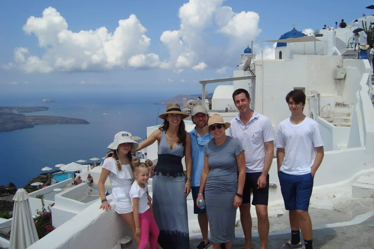 Santorini: Private Day Tour with Guide