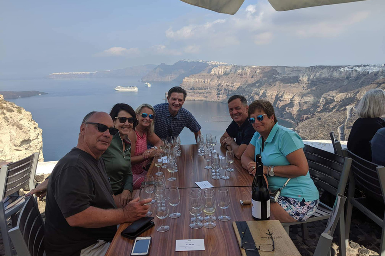 Santorini: Private Day Tour with Guide