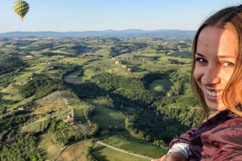 Siena: Balloon Flight Over Tuscany with a Glass of Wine