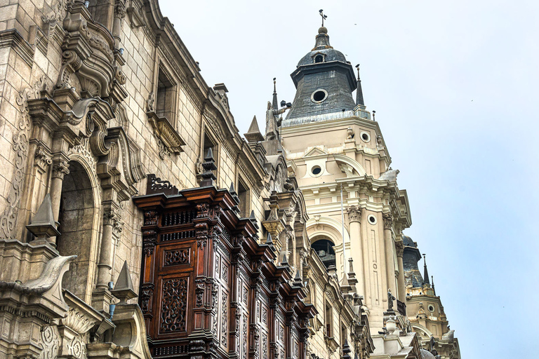 Lima: expérience de la nourriture de la rue du centre historique et des vieilles tavernesExpérience de cuisine de rue en anglais