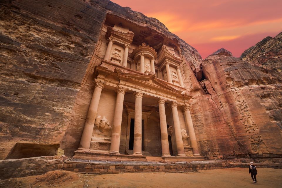 From Tel Aviv: Full-Day Trip to Petra with Roundtrip Flights 