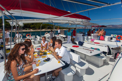 Panama: Katamarankryssning på ön Taboga med lunch och öppen bar