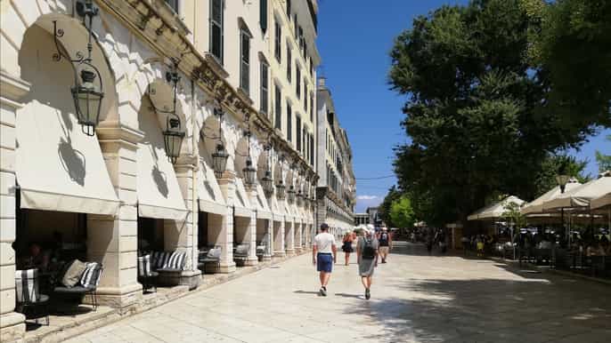 corfu architecture and great personalities tour