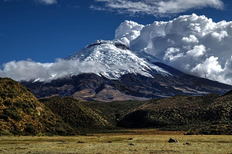 Quito: 2-Day Tour to Baños with Cotopaxi & Quilotoa 2-Day Tour to Baños
