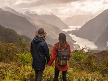 Bus und Bootstour ab Te Anau
