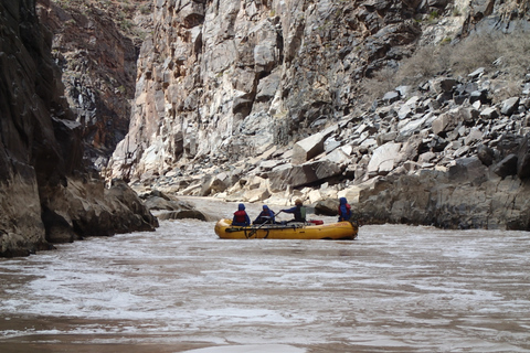 Westwater Canyon: rafting klasy 3-4 po rzece Kolorado z Moabu