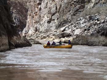 Westwater Canyon: Colorado River Klasse 3-4 Rafting von Moab Westwater Canyon: Colorado River Klasse 3-4 Rafting von Moab