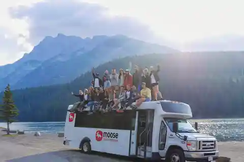 Banff: Explore Banff & Jasper National Parks (5-Days)