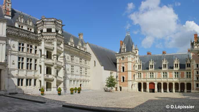 from tours/amboise day trip to chambord blois cheverny