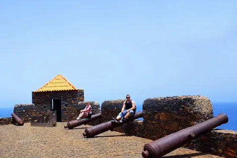 Praia: City Tour with Cidade Velha Visit