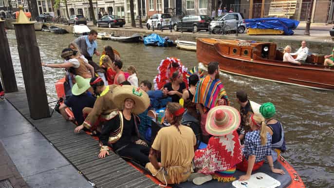 amsterdam private beer boat
