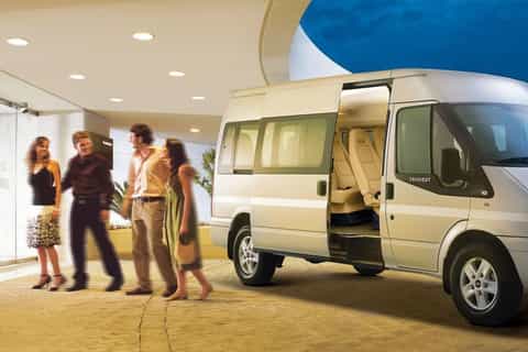 Ho Chi Minh: Tan Son Nhat Airport Shuttle Bus Service