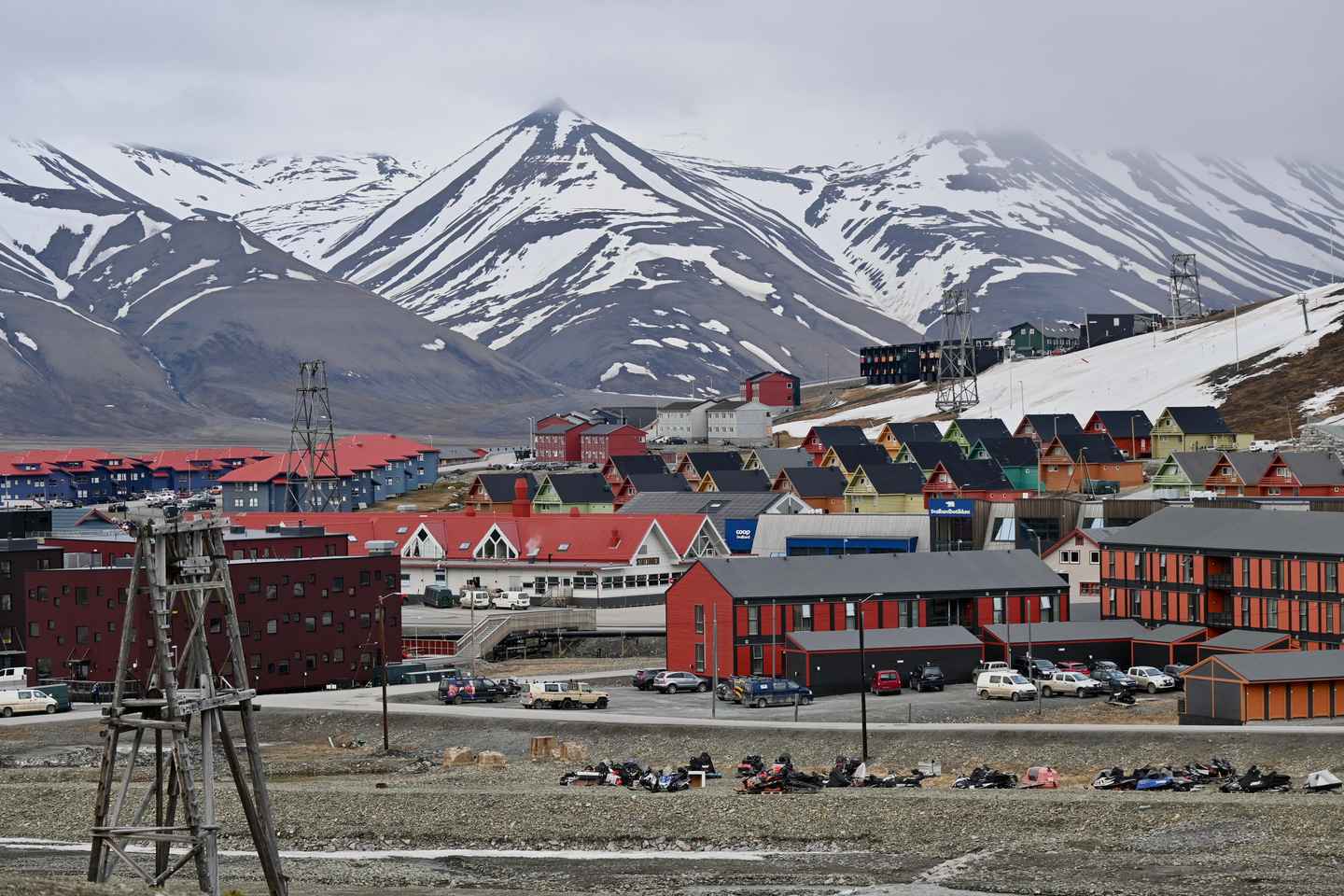 Longyearbyen: Private Guided Walking Tour
