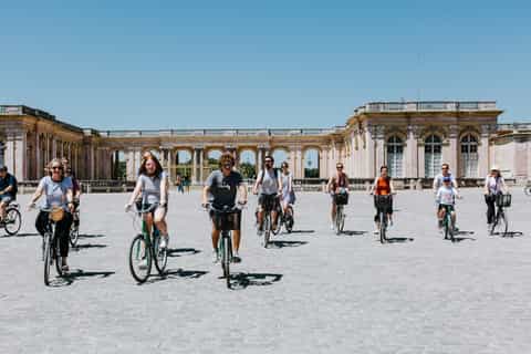 From Paris: Versailles by Bike and Palace Entrance