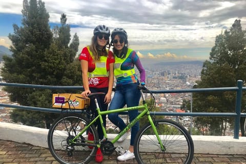 Quito: Cultural City Bike Tour