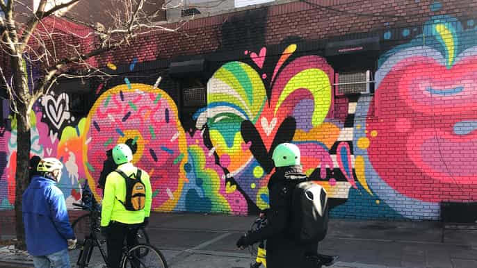 nyc 2hour street art and sightseeing bike tour