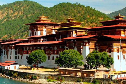 From Kathmandu: Private 4-Day Bhutan Experience with Meals