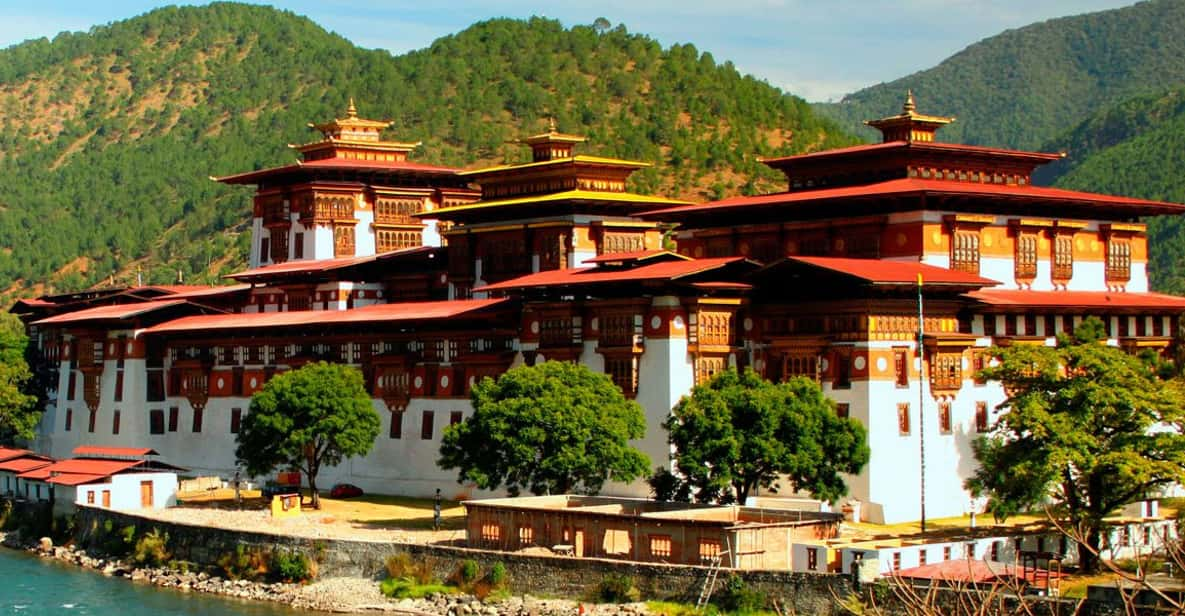 From Kathmandu: Private 4-Day Bhutan Experience with Meals