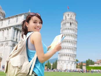 Ab Florenz: Pisa & Lucca Tagestour mit Buccellato-Verkostung Ab Florenz: Pisa & Lucca Tagestour mit Buccellato-Verkostung