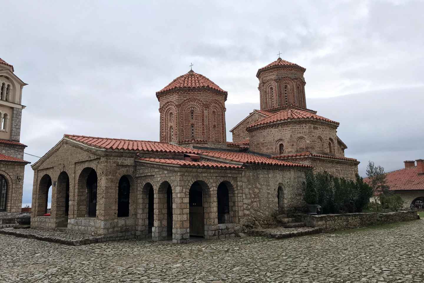 Dagferð til Tírana: Skoðaðu Ohridsvatn og bæinn