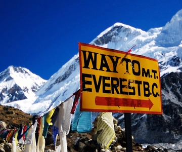 Everest: Trekking di 16 giorni al Campo Base dell'Everest