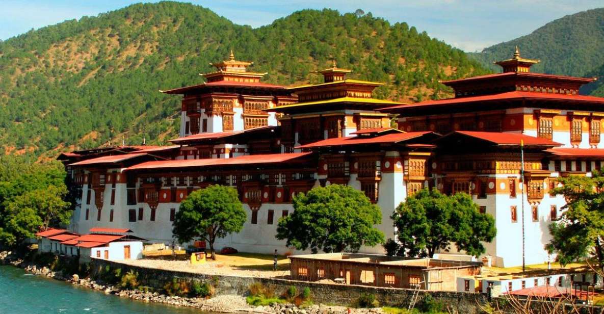 Bhutan: 2-Night Private Tour of Thimpu and Monasteries