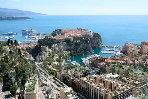 Nice/Cannes : Excursion privée d'une journée à Monaco, Monte Carlo et Eze