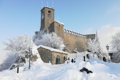 San Marino Historical Center Private Tour with tourist guideTour in Italian