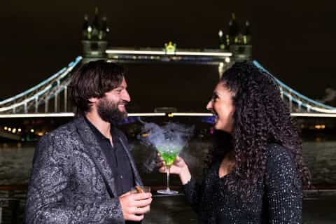 Londra: crociera sul Tamigi con cena e musica dal vivo