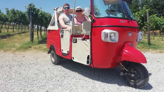 san gimignano private chianti hills tuktuk tour