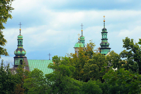 Krakow: 2-Hour Sightseeing Cruise to Bielany 2-Hour Krakow Boat Tour - Sightseeing Cruise to Bielany