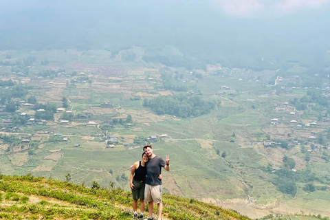 Trekking di 2 giorni a Sapa ed esperienza in famiglia