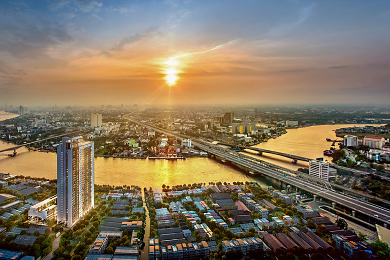 Van Bangkok: Ayutthaya-dagtour per auto en cruise in het SpaansPrivétour met hoteltransfers in het centrum van Bangkok