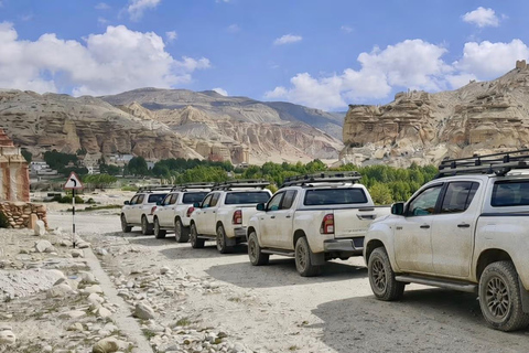 Kathmandu: Upper Mustang 7-Day Luxury Overland Jeep Tour