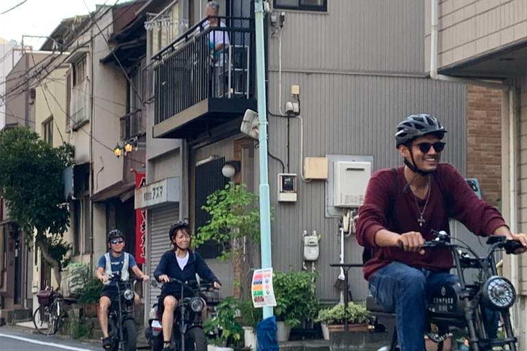 Zona de la Bahía de Tokio 3h en E-bike Visita Ciclista Guiada desde Tsukiji