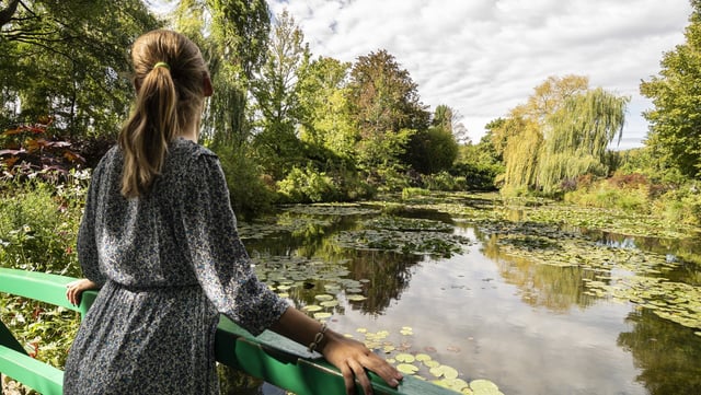 From Paris: Giverny Audio-Guided Tour