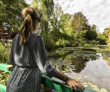 From Paris: Giverny Audio-Guided Tour