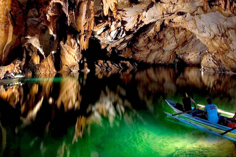 Puerto Princesa: excursie ondergrondse rivier en vuurvliegjesOndergrondse rivier- en Firefly-tour